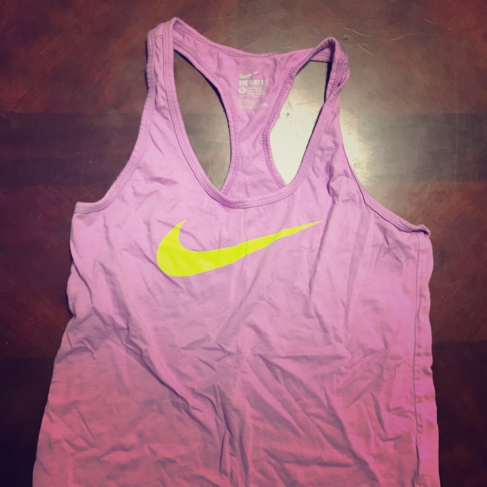 Nike tank- athletic cut